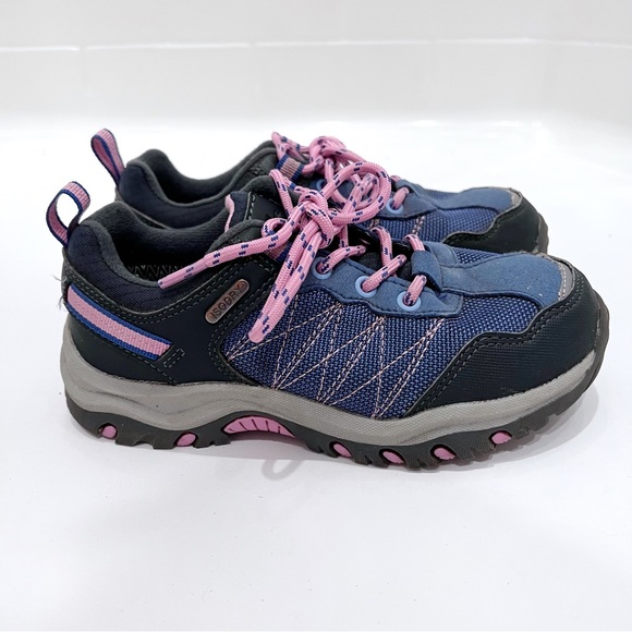 Mountain Warehouse Stampede Kids Waterproof Hiking Shoes Size 13 - Picture 2 of 11